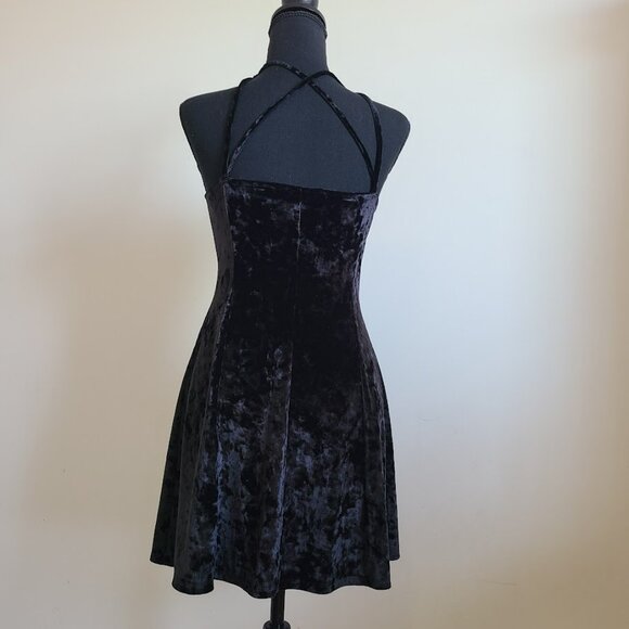 Black Velvet Mini Dress Small Goth Witch Y2K 90s Party Halloween - Picture 5 of 8